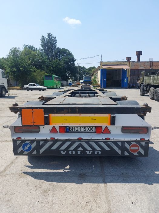 Полуприцеп контейнеровоз тара 5500кг