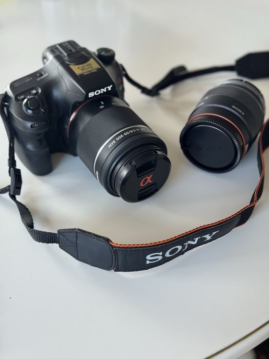 Продам дзеркальну камеру Sony Alpha SLT-A65 в ідеальному стані.