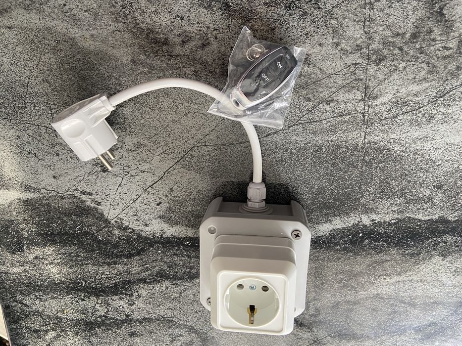 Розетка на пульт