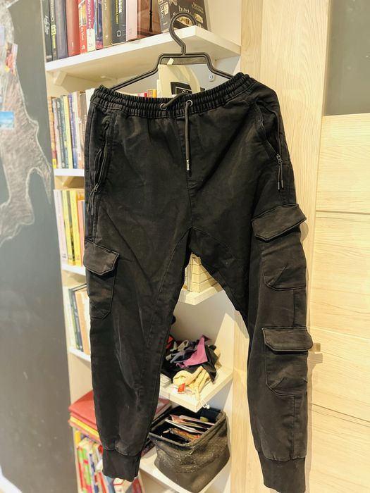 Spodnie bojówki r.170 Pull&Bear