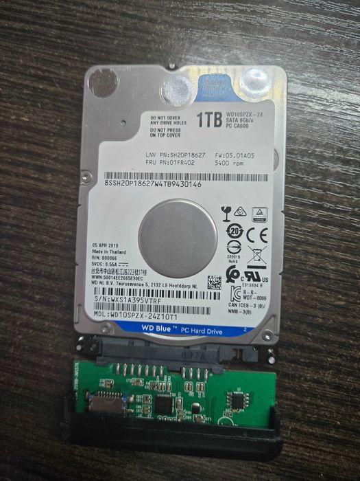 Внешний жёсткуий диск USB 3.0 на 1 Tb