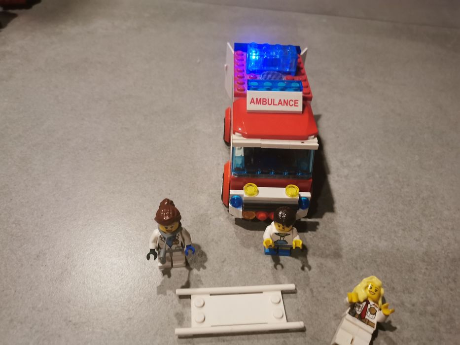 LEGO straż pożarna 3 figurki