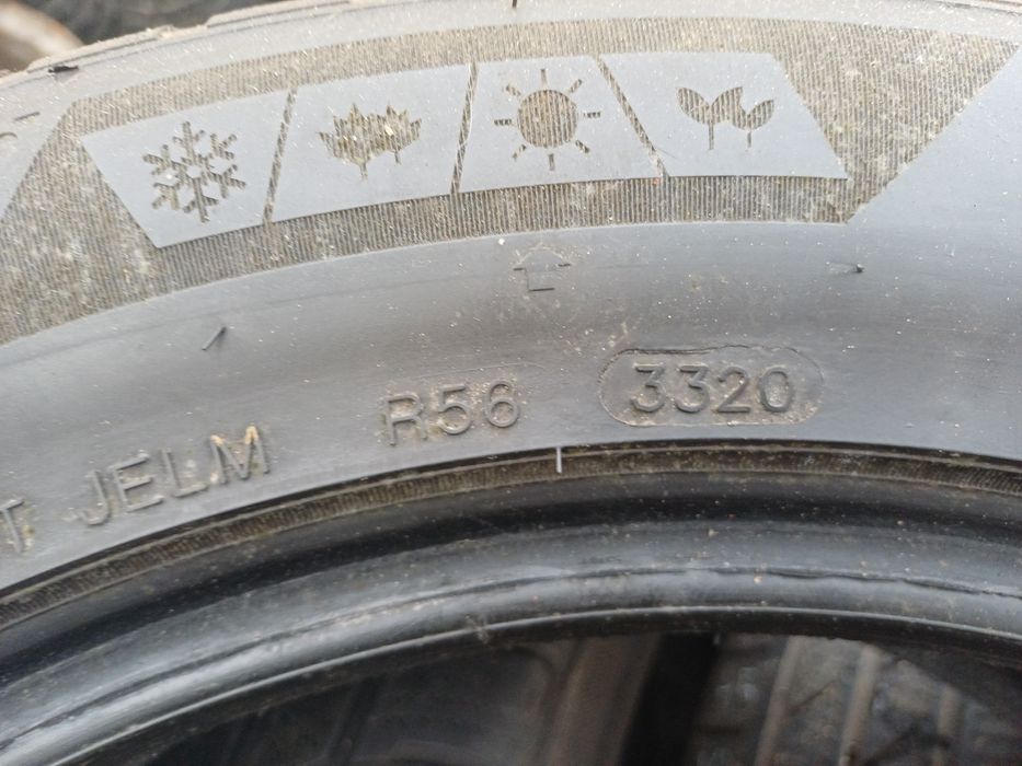 215/55R17 imperial komplet