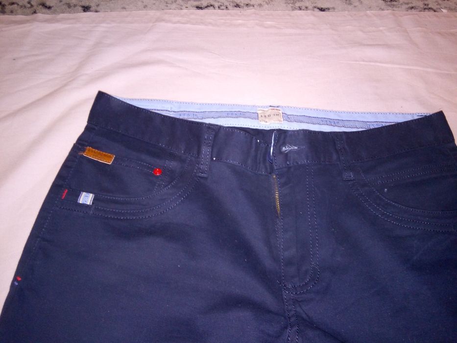 Spodnie LEGER rozmiar L (nowe)