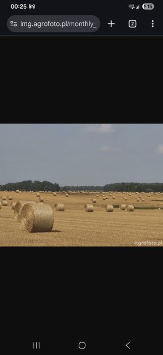 Słoma z pokosu balot bela z pola