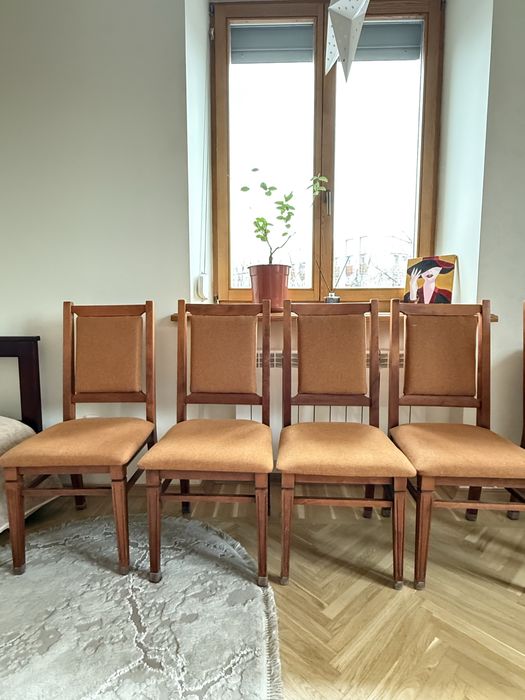 Стіл журнальний дубовий/Столик журнальный дубовий