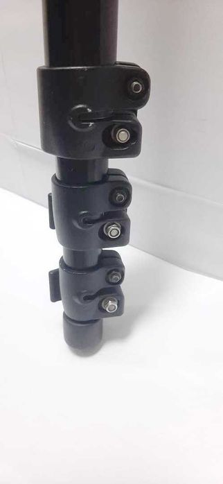 Компактный 4-секционный монопод Manfrotto 680B Compact Monopod (680B)