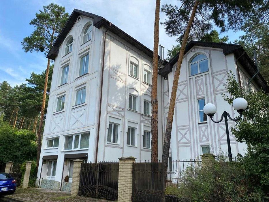 Продаж таун хаусу в котеджному містечку «Сосновий Бір» в Козині | Конча-Заспа