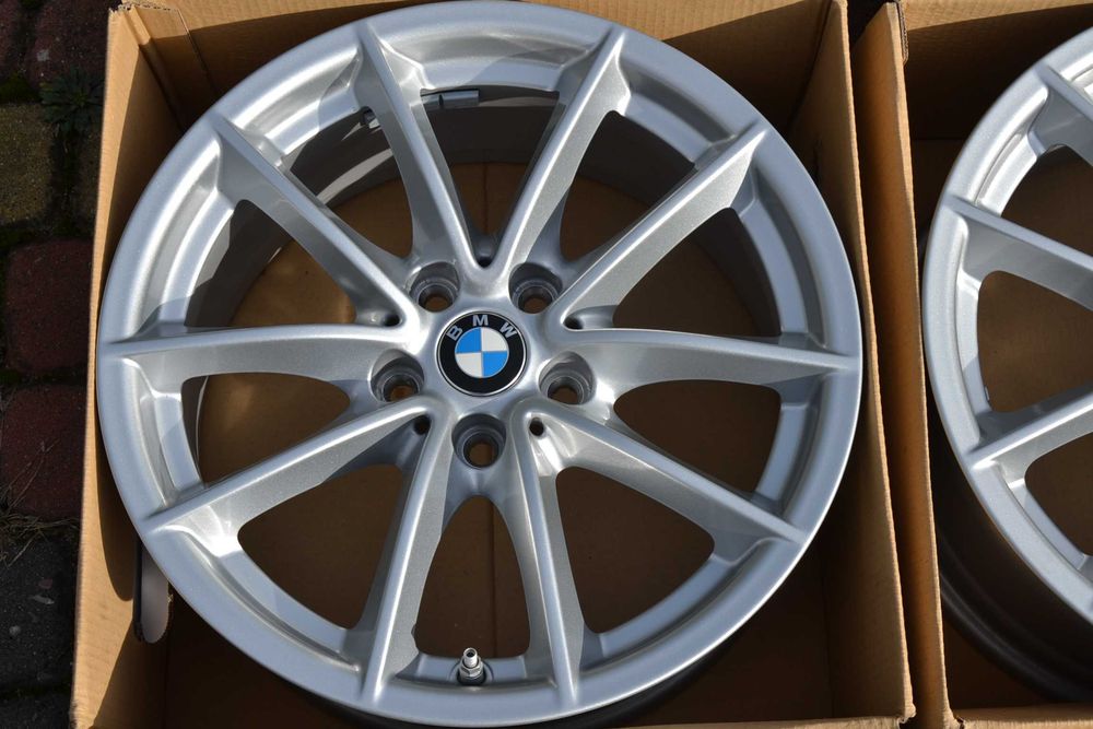 Felgi 17" BMW 5 G30 G31 7 G11 4 G20 G21 G22 Czujnik Dekiel Oryg