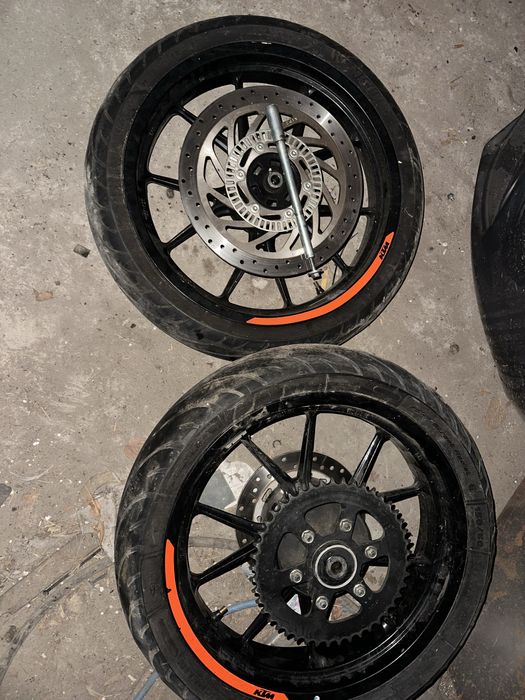 Koła KTM Duke 125