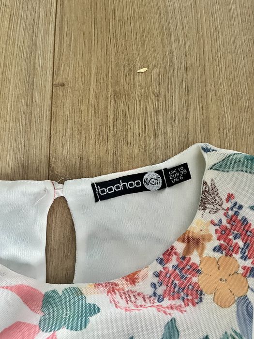 Красива силуетна сукня