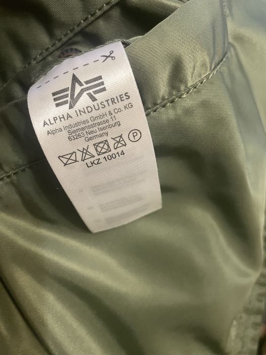 Бомбер Alpha Industries