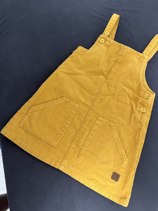 Сарафан вельветовий яскраво жовтого кольору