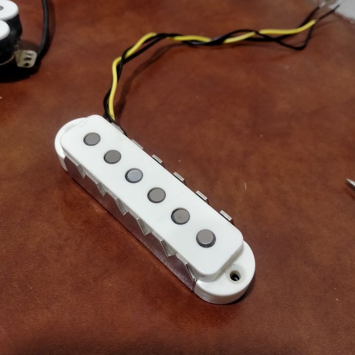 fender jaguar - Купити електрогітари - Ціна на OLX.ua