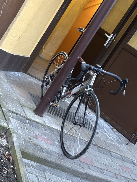 Rower szosowy accent r002