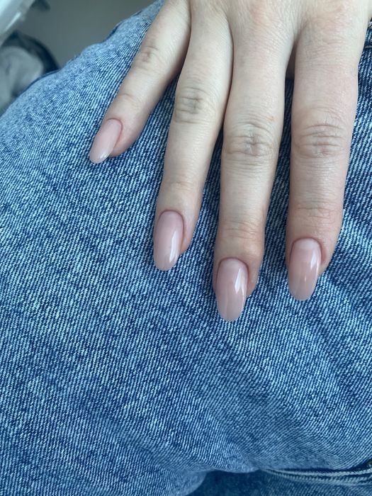 манікюр/педикюр з покриттям та укріпленням