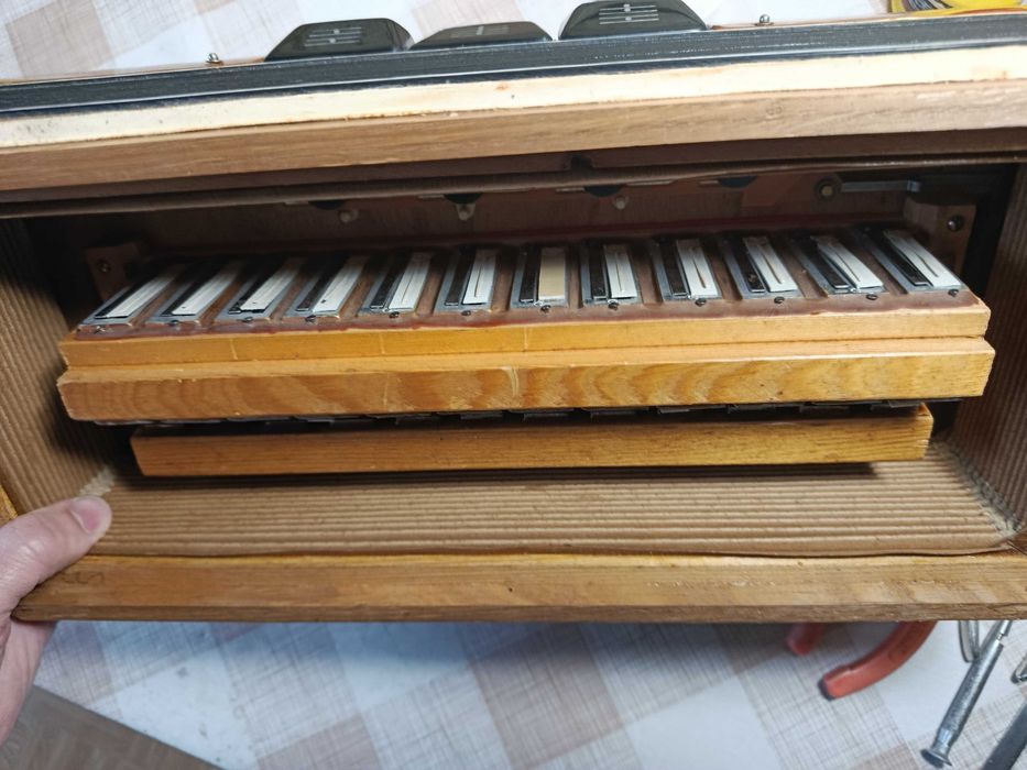 Акордеон 3/4 виробник Чехія