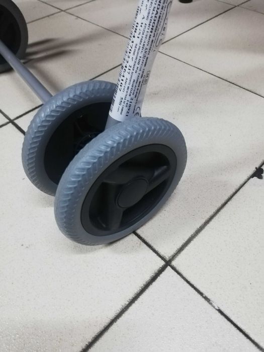 Andarilho certificado para utente até 100KG