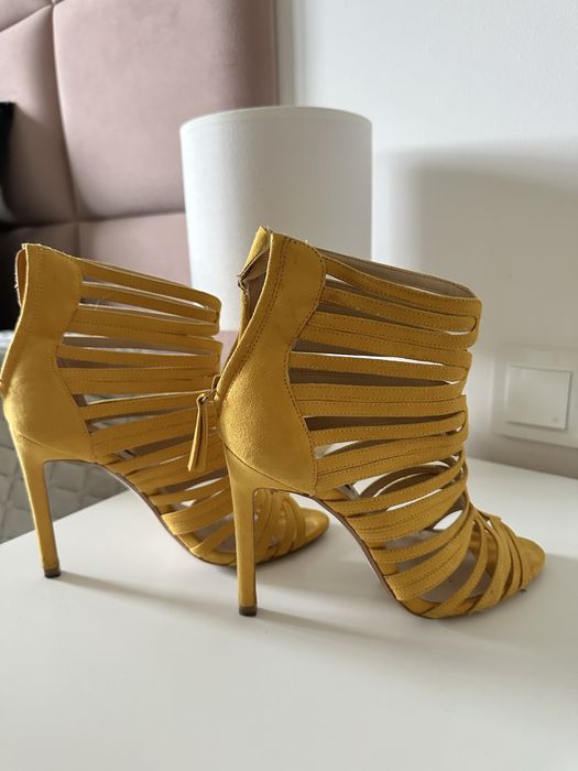 Buty Zara rozmiar 36 i 37