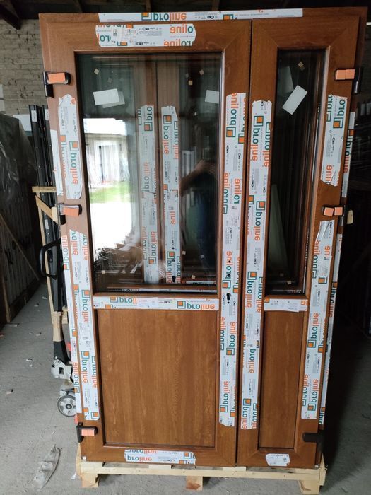 Drzwi pcv do biura sklepu magazynu tarasu 900/2100