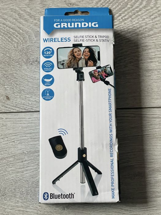 GRUNDIG kijek do selfie i statyw