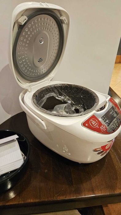 Moulinex - MK7051F1 Electric Multicooker 12