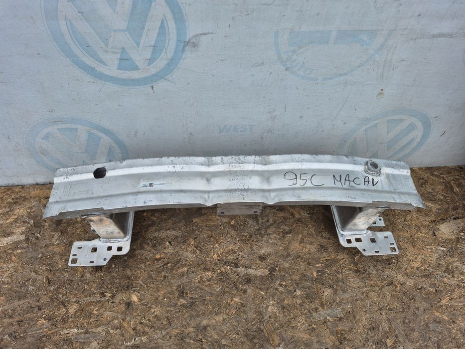 Усилитель бампера Macan 95c 2024 2025 підсилювач передній переднього