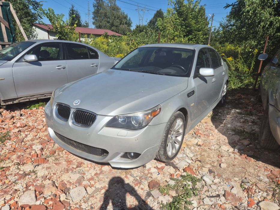Bmw M5 e60 błotniki prawy/lewy titan silver