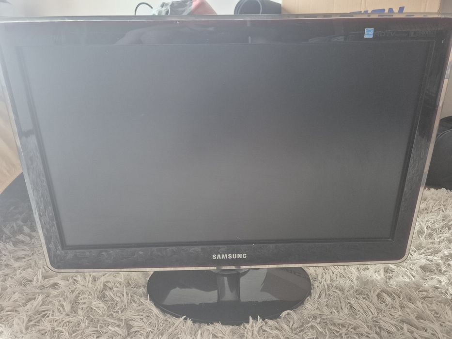 Monitor TV Samsung SyncMaster P2270HD