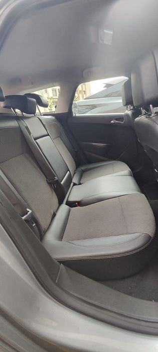 Opel Astra j Sporting tourer 1.3 diesel 2011