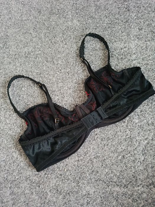 Czarny biustonosz damski 80D Ella m