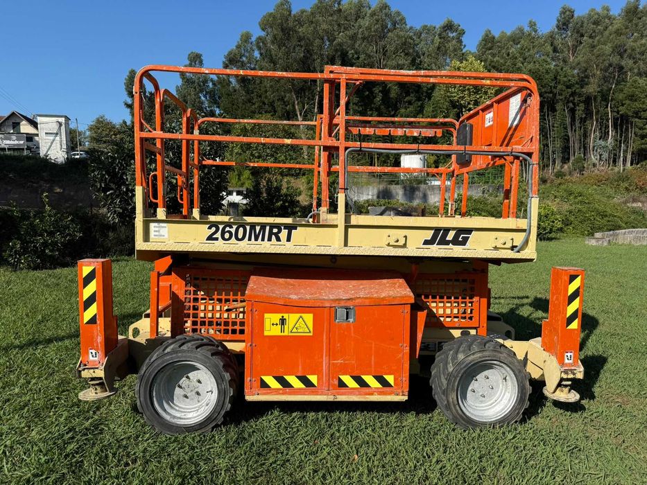 Plataforma elevatória Tesoura JLG 10m