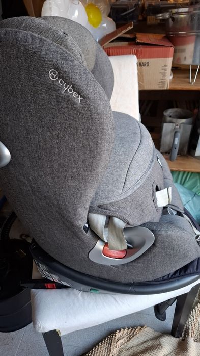 Cadeira auto Cybex giratória com isofix