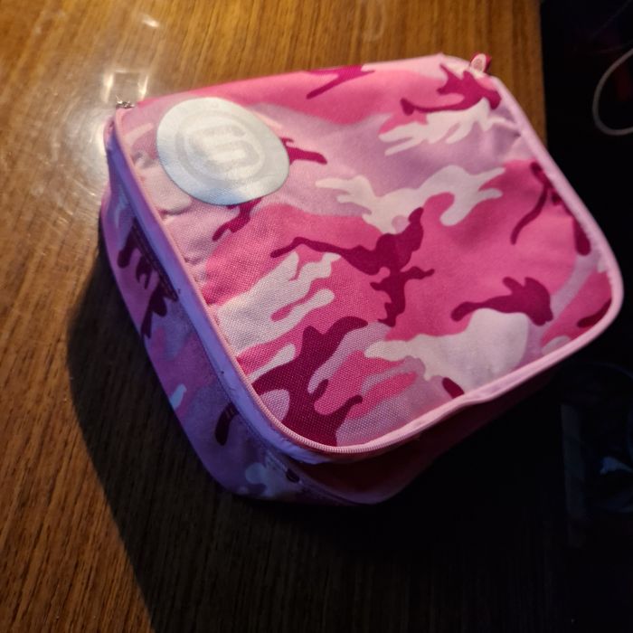 kosmetyczka dziewczęca damska