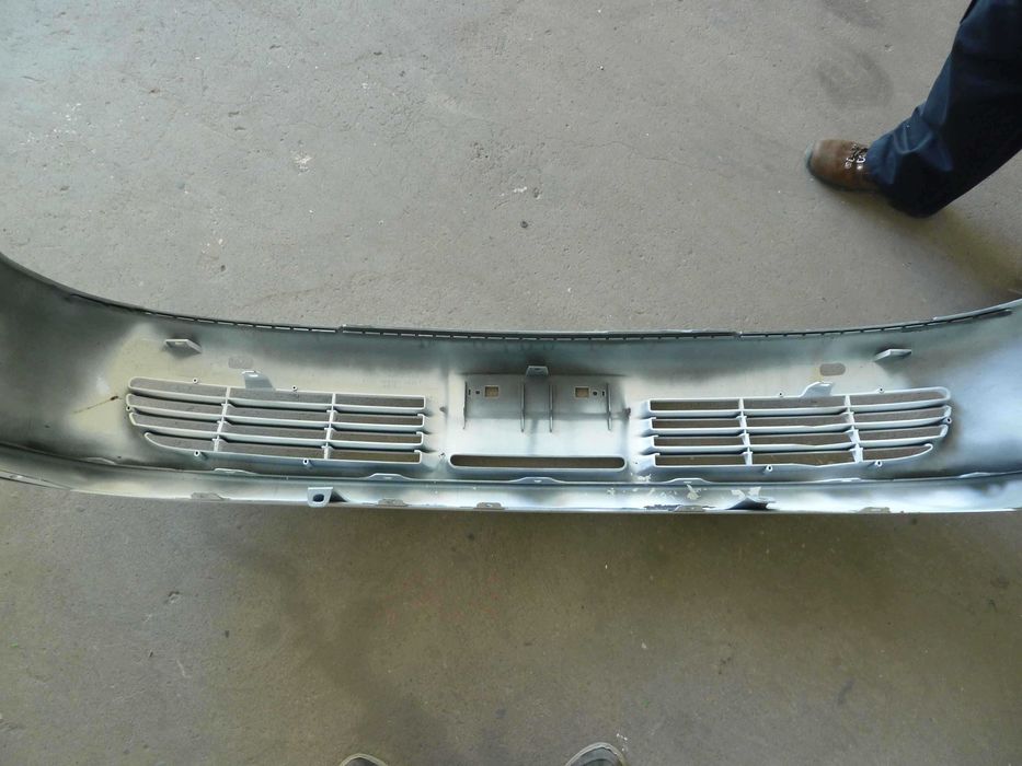 Para choques mitsubishi lancer 92