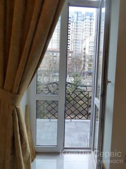 Оренда 3 кімнатна квартира Банкова 3 Центр