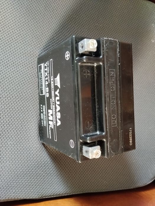 Bateria Mota Yuasa YTX14-BS 12V 12Ah — NOVA (Nunca Usada)