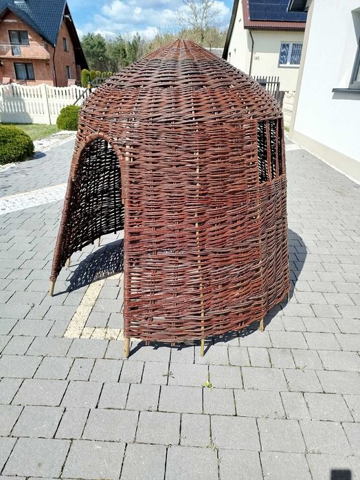 Domek z wikliny,Iglo,altanka