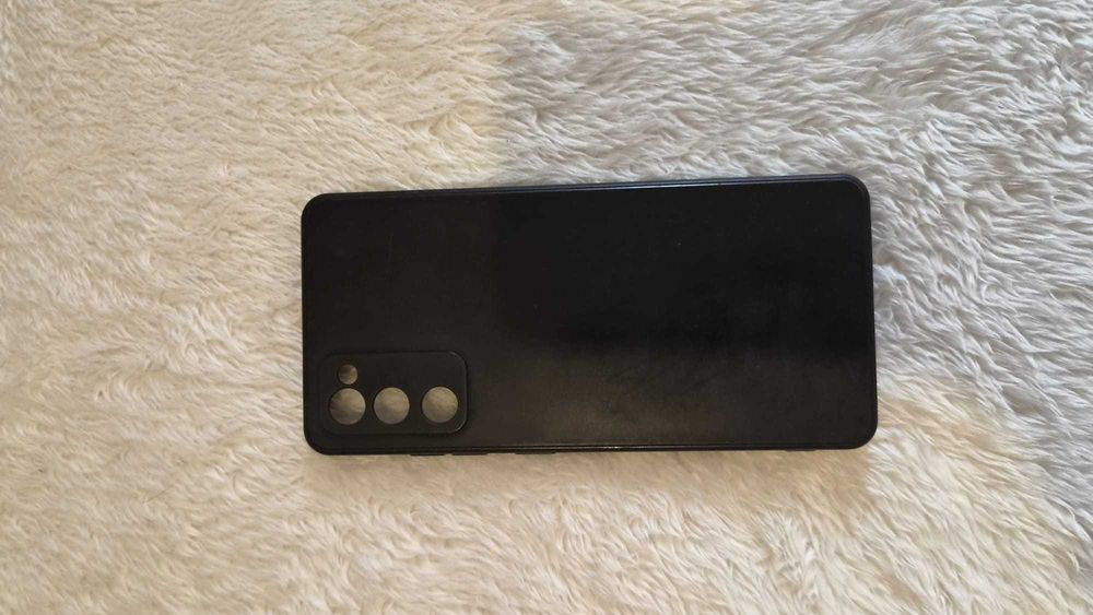 Samsung Galaxy S20 FE 5G 128GB – Excelente estado + 4 capas + 4 películas