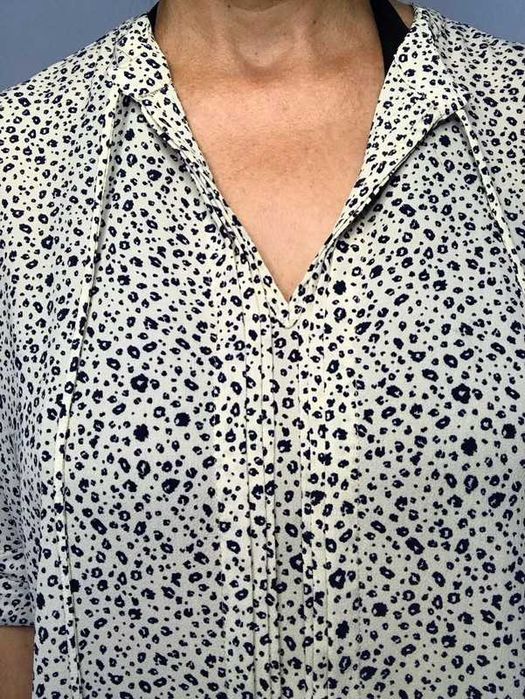 Blusa ligera de manga larga