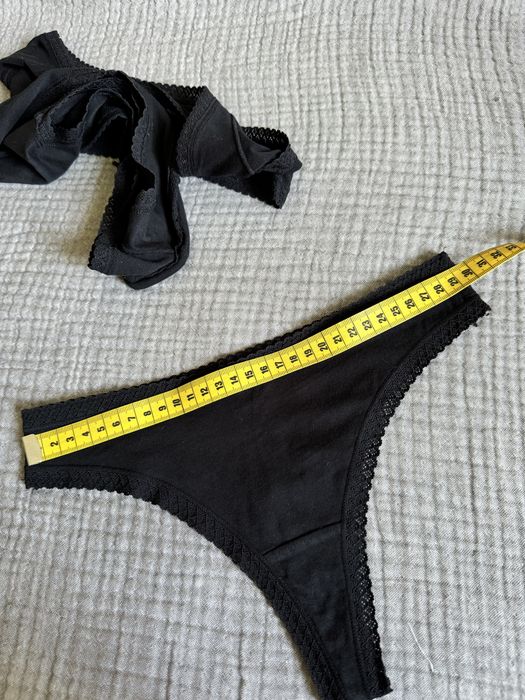 H&M 3 pary czarne stringi pół brazyliany bawełniane bawełna koronka Xs