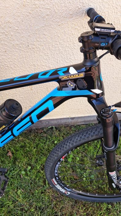 Vendo esta bicicleta deed vector pro de carbono como nova