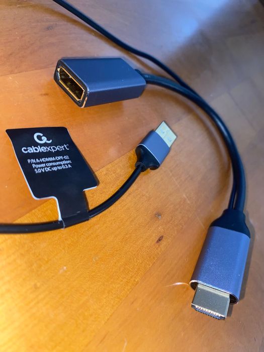 Cabo HDMI - DisplayPort e usb