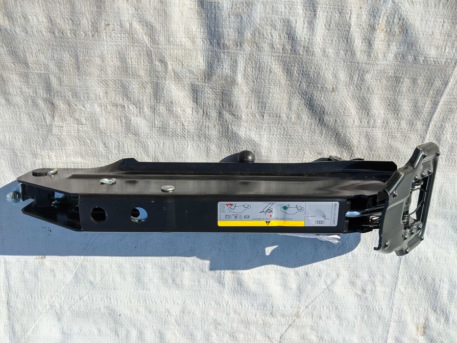 VW Caddy бампер бардачок защита