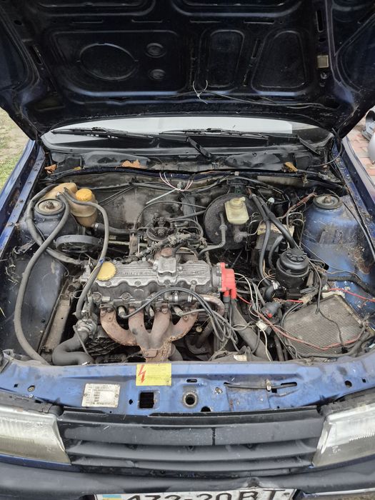 Опель Вектра 1992 р.в не на ходу, документи, по запчастинах