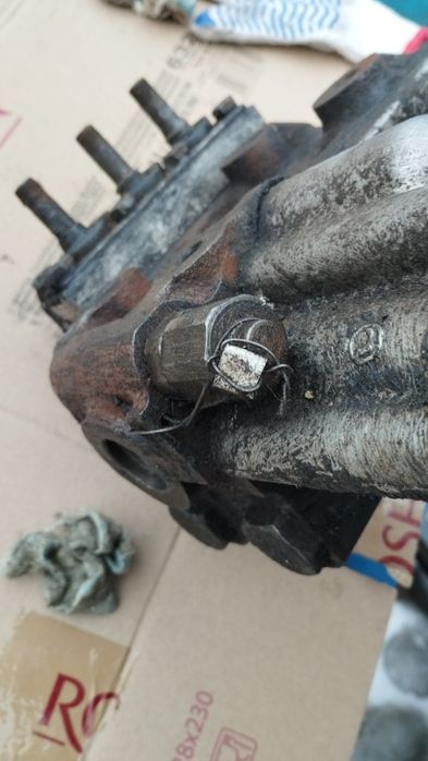 Продам гідророзподільник Р-80 до МТЗ