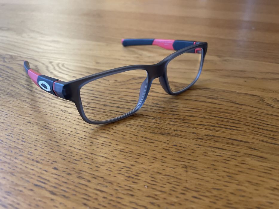 Okulary korekcyjne Oakley dziecięce