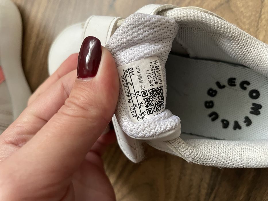 Дитячі кросівки adidas