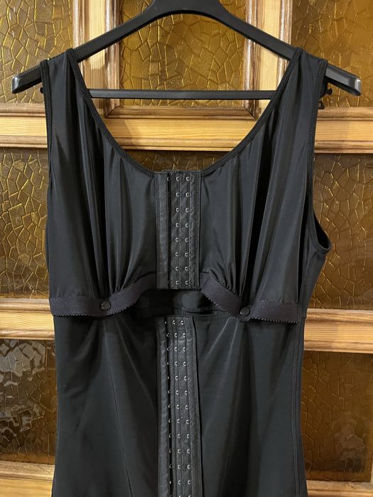 Bielizna wyszczuplająca 48