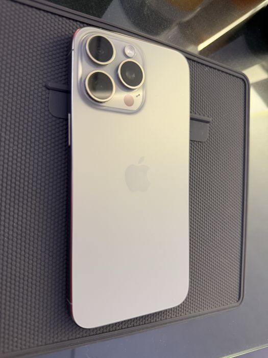 Iphone 15 Pro Max / 256GB / Natural Titanium
